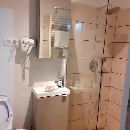 Apartament 4 * Brasov