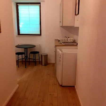 Apartament 4 Apartment *